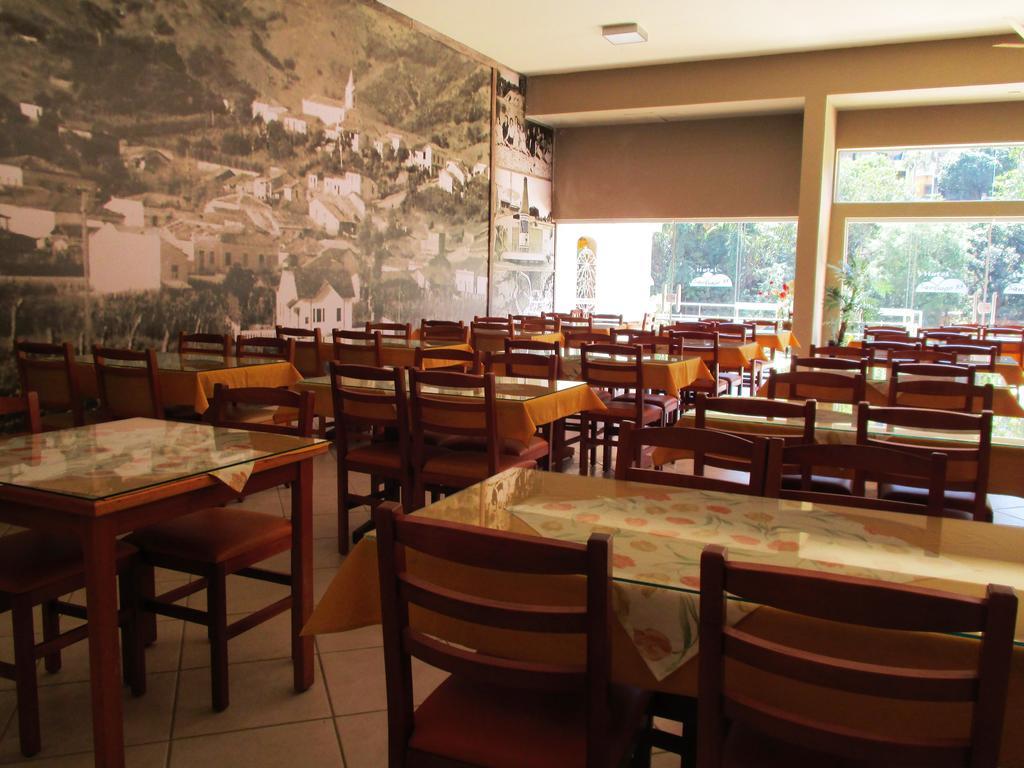 Hotel Santiago Lindóia Buitenkant foto