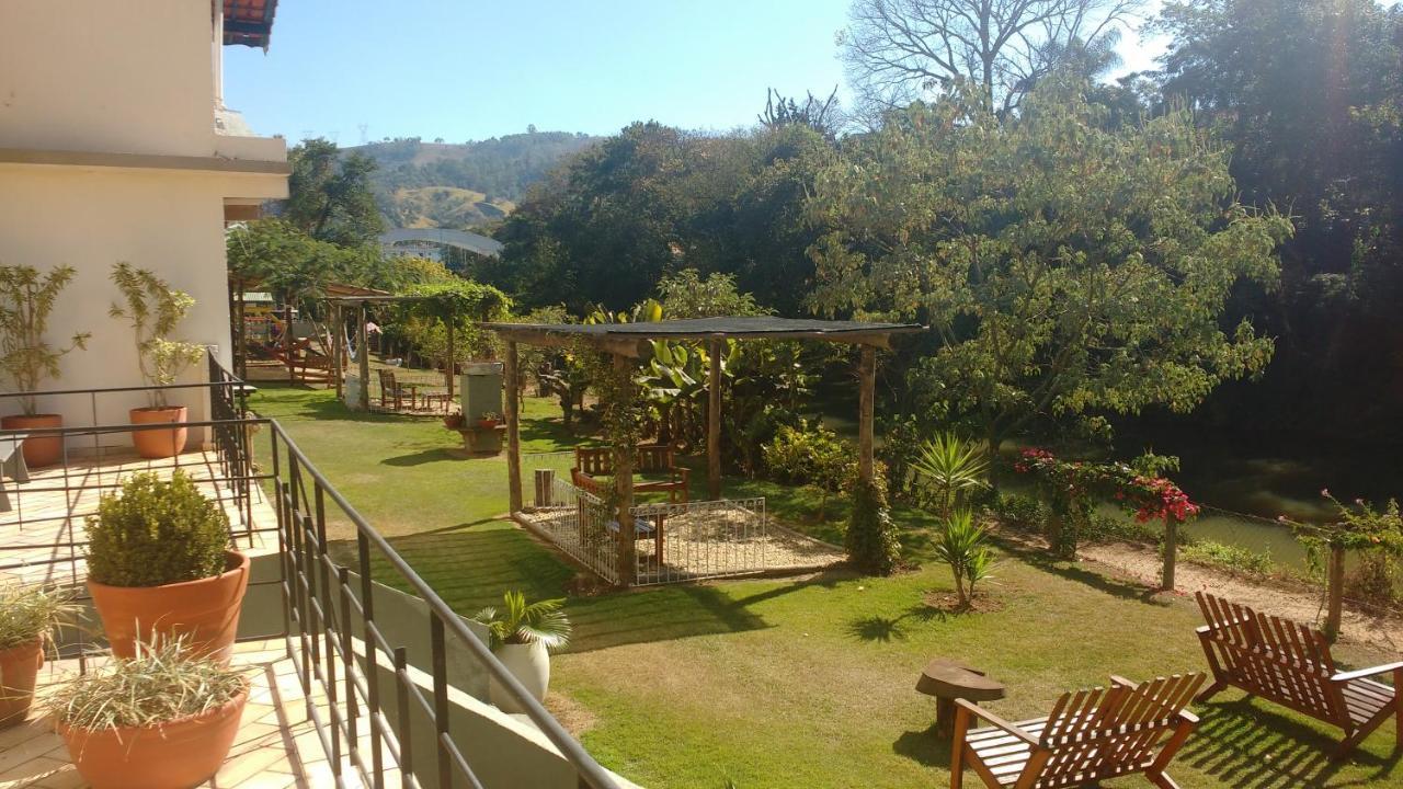 Hotel Santiago Lindóia Buitenkant foto